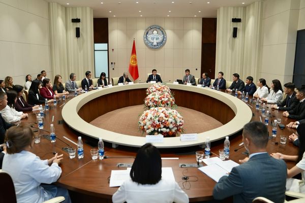 JDS программасы мамлекеттик кызматкерлерге жаңы мүмкүнчүлүк түзүүдө