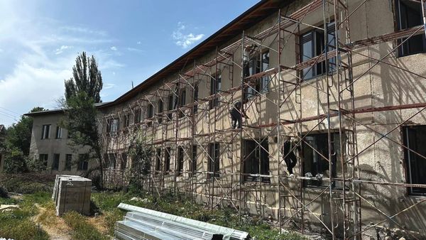 Новопокровкадагы мурдагы оорукана 100 орундуу жаңы төрөт үйүнө айланат
