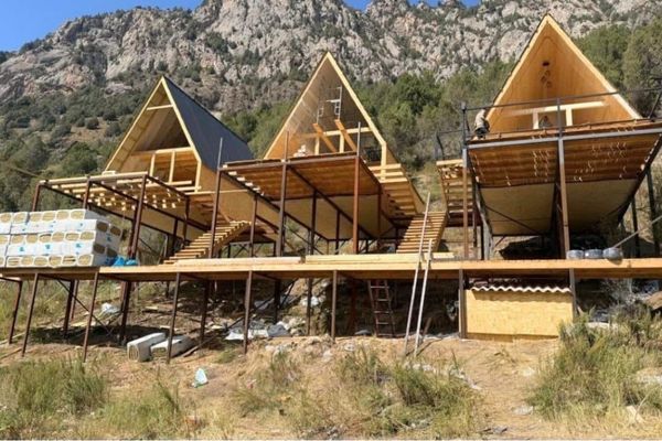 Ноокатта "Кыргыз-Ата" паркынын жерин ээлеп алгандарга 34 миң сом айып салынды