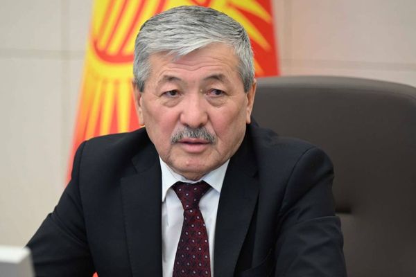 Адылбек Касымалиев Кытайга жумушчу сапар менен барат
