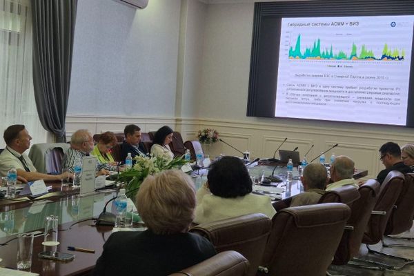 Эксперттер Борбор Азия өлкөлөрүндөгү атом энергетикасынын келечегин талкуулашты