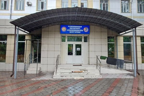 Бишкекте акысыз кан тапшыруу акциясы өтүүдө