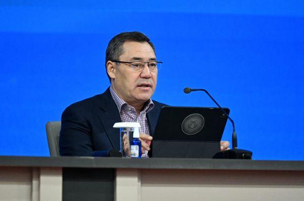 Садыр Жапаров: Мектеп маселесин 2028-жылга чейин толук чечебиз