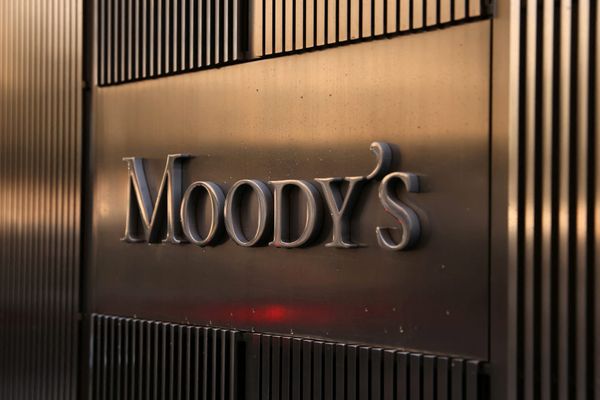 Moody’s Кыргызстандын кредиттик рейтингин B2ге көтөрдү