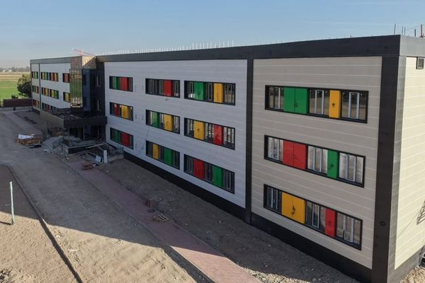 Кыргызстанда тогуз айда 33 мектеп, 37 мекеме курулду