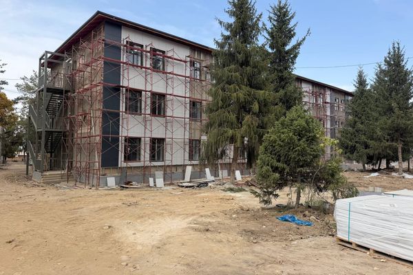 Караколдогу мектеп-интернат 477 млн сомго оңдолууда