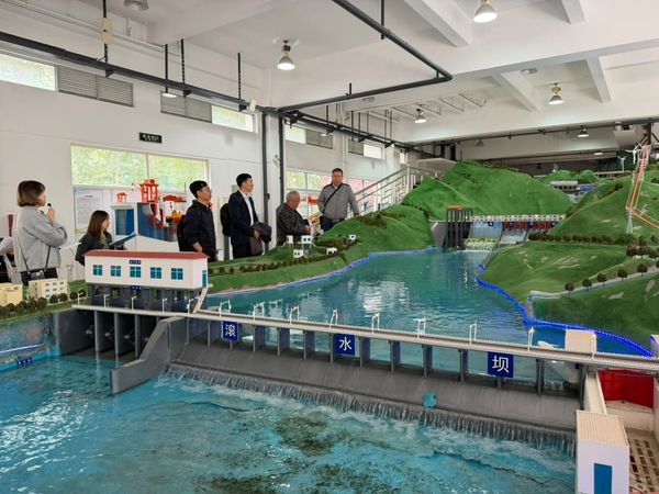 Кыргызстан менен Кытай суу чарбасы тармагында кызматташат