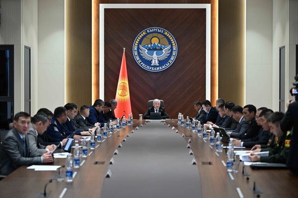 Чек ара жаңжалынан жабыркагандардын турак жай маселеси каралды