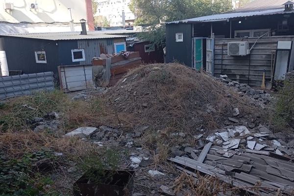Бишкекте мыйзамсыз таштанды үчүн 23 миң сом айып салынды