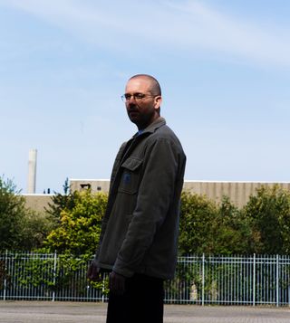 Knekelhuis: 10 years between the lines