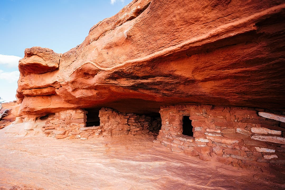 Ancestral Puebloan granary along the Aztec Butte Trail in Canyonlands National Park. © Roaming the Southwest