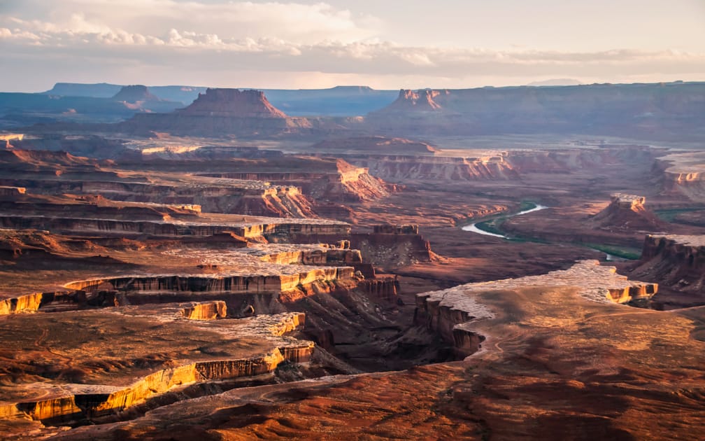 Golden hour at Green River Overlook in Canyonlands National Park. Shot at 44mm. © Roaming the Southwest