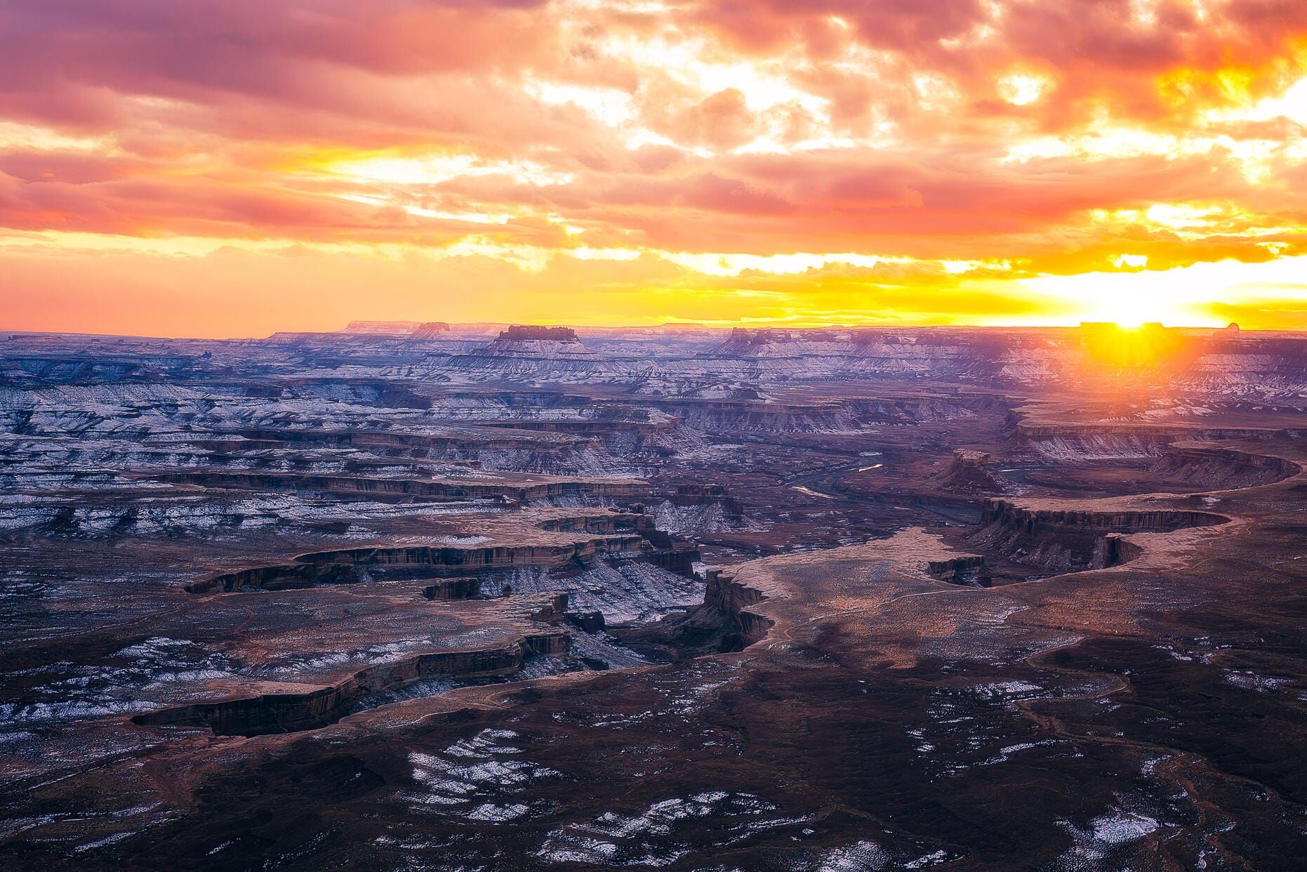 Sunset at Green River Overlook in Canyonlands National Park. © Roaming the Southwest