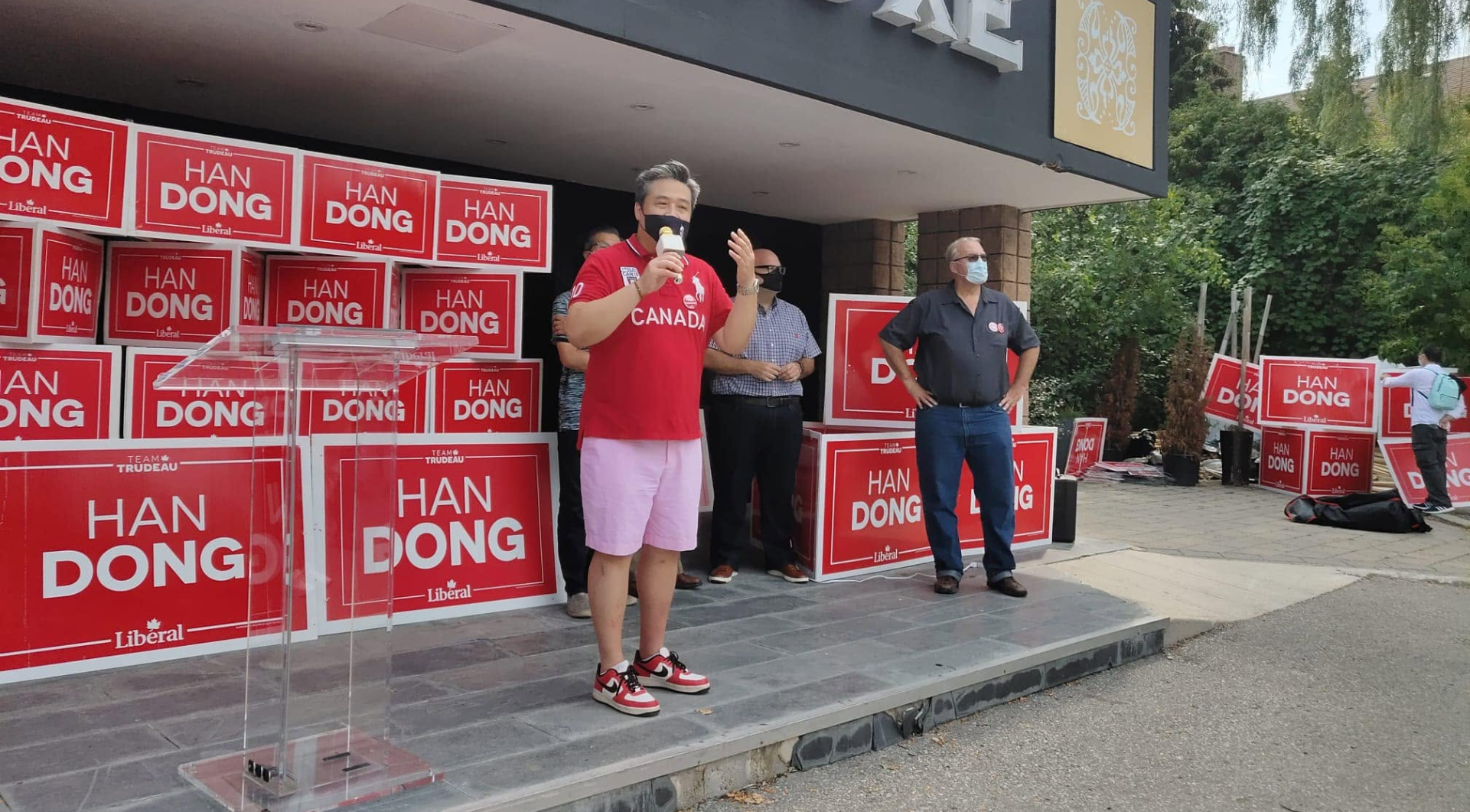 Former Liberal MP looks to move past years of scrutiny with city council run in Scarborough