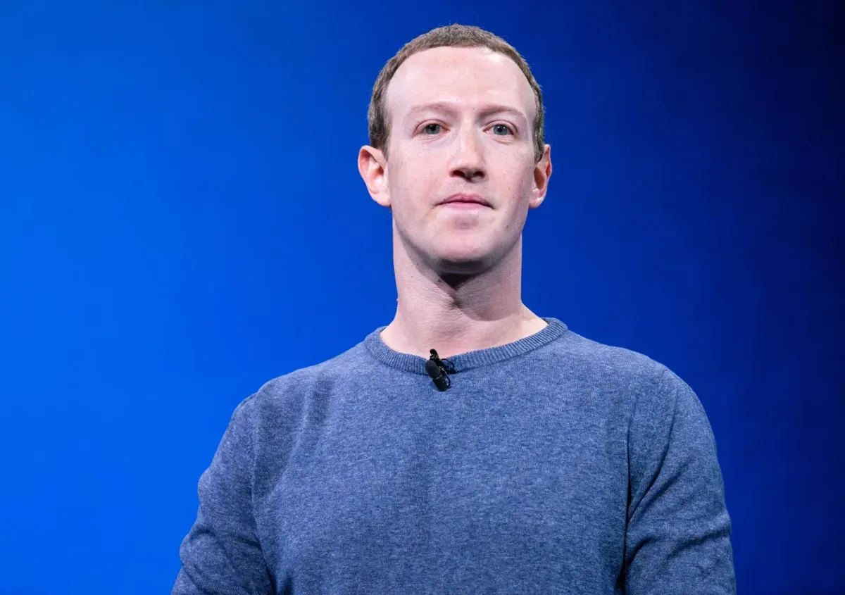 Mark Zuckerberg Claims He's Not a Reptillian then Proceeds to Sit Under Heat Lamp for Two Hours
