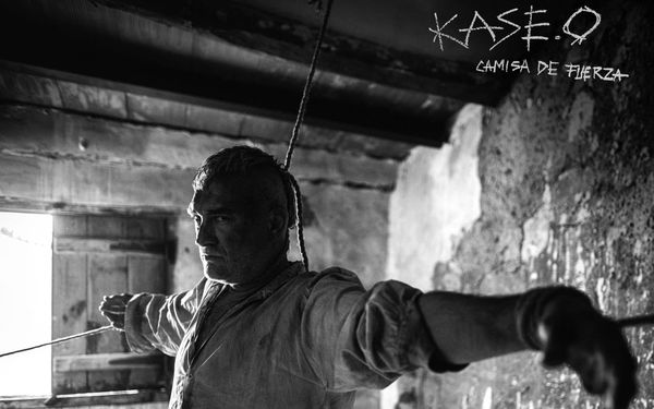 Kase.O anuncia "Camisa de Fuerza", su esperado regreso discográfico tras casi una década
