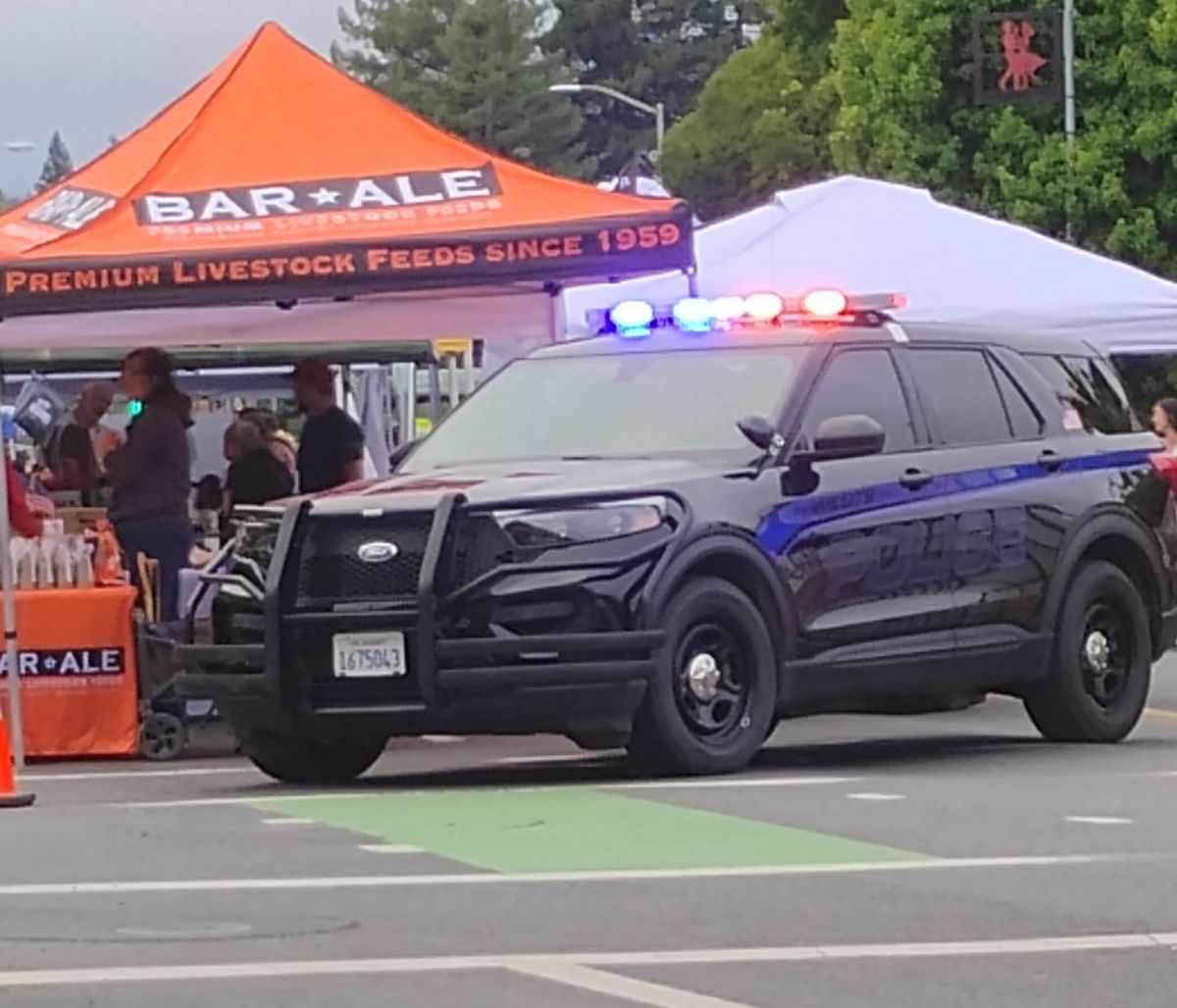 In Willits, Police Cars That Blend in Raise Questions About California Law