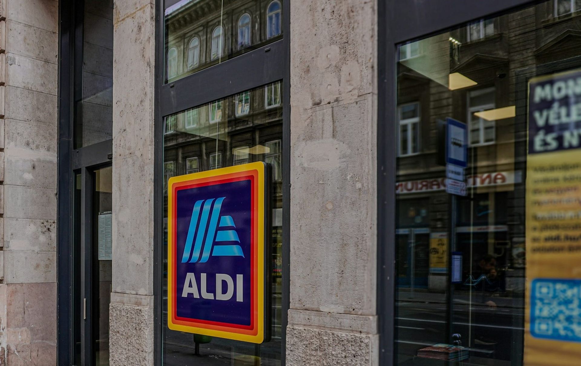 Stobbs and Freeths Advise as Jellycat Sues Aldi Over Alleged Copy of “Dexter Dragon” Design