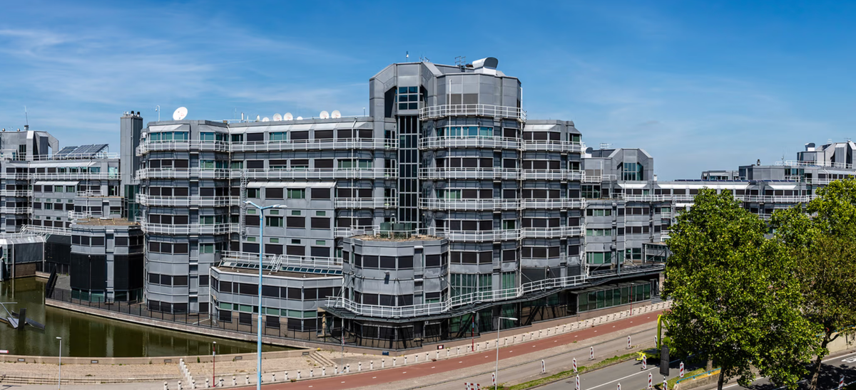 New law gives Dutch intelligence agencies AIVD and MIVD more power, ministers point to growing threats from Russia, China and Iran