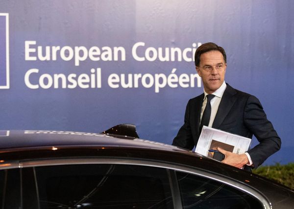 ☀️ The Hague Insider Summer Briefing: the EU Budget Battle -  why the Netherlands remains one of Europe’s frugal member states