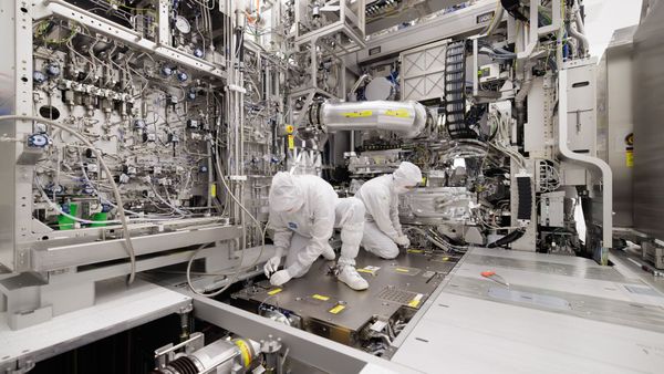 ☀️ The Hague Insider Summer Briefing: ASML — the company at the centre of global power politics between the US, China and the Netherlands