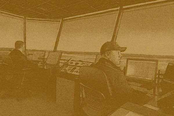 Air Traffic Controller Shortages Force Tower Closures in Kelowna and Winnipeg