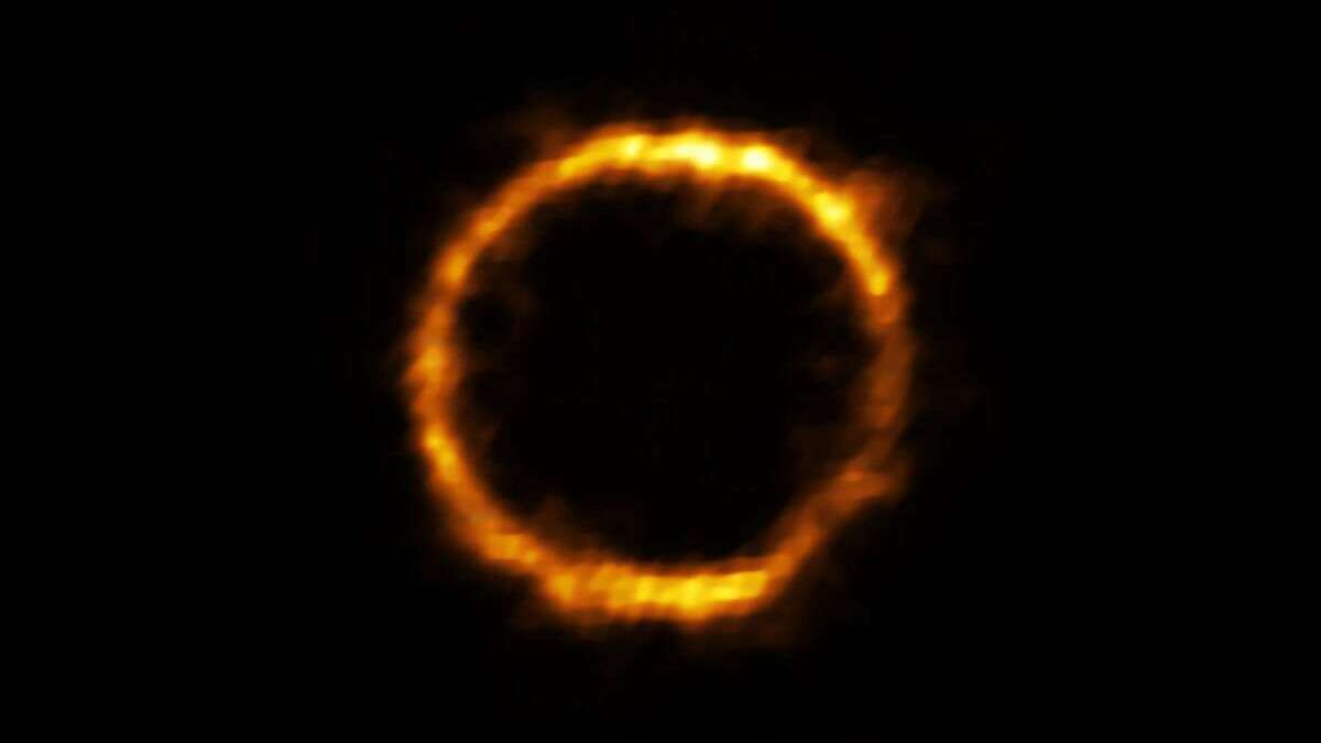 samanyolu-benzeri-bir-galaksi-buldu