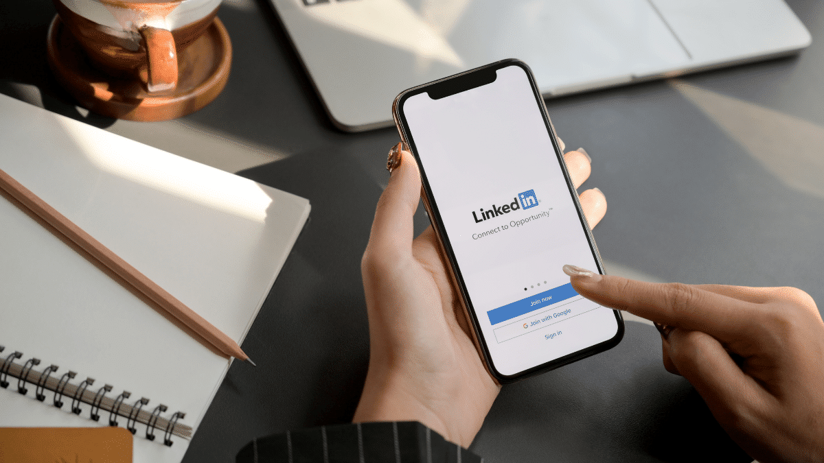 LinkedIn Clubhouse Benzeri Bir Özellik Geliştiriyor