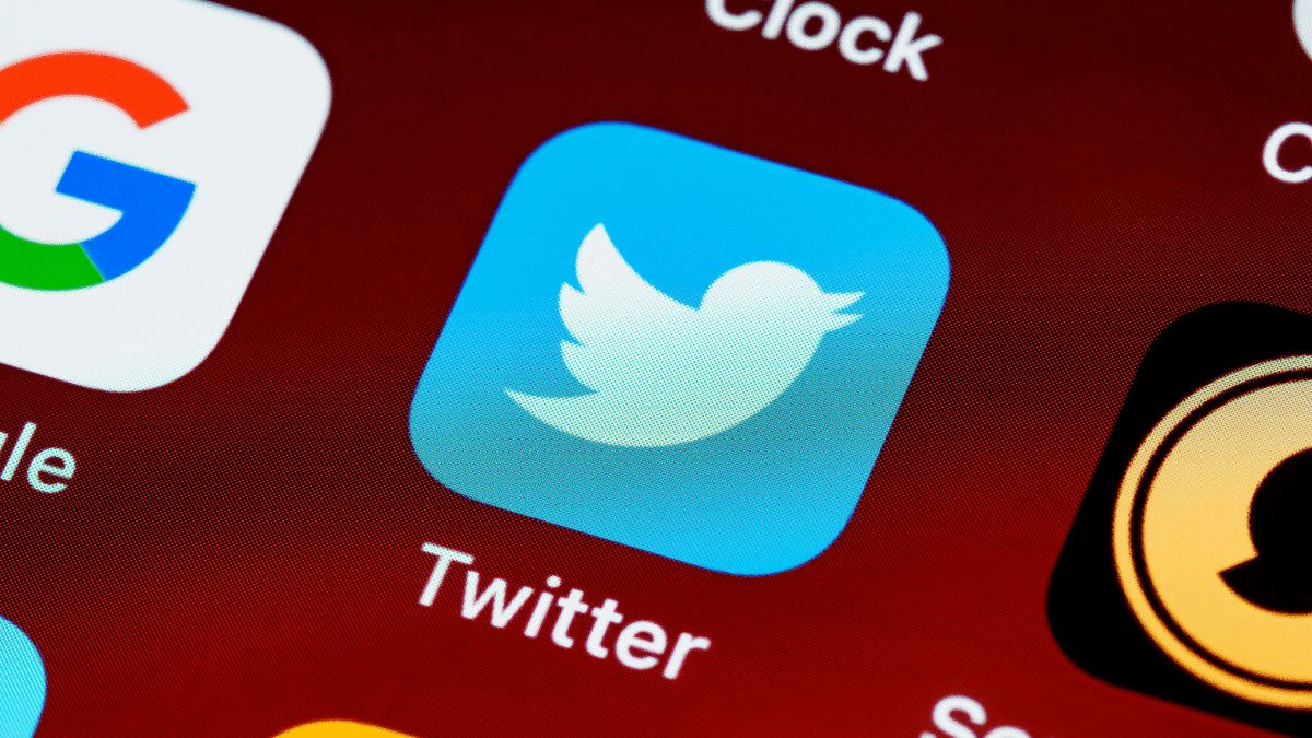 Twitter tweeti geri al özelliği