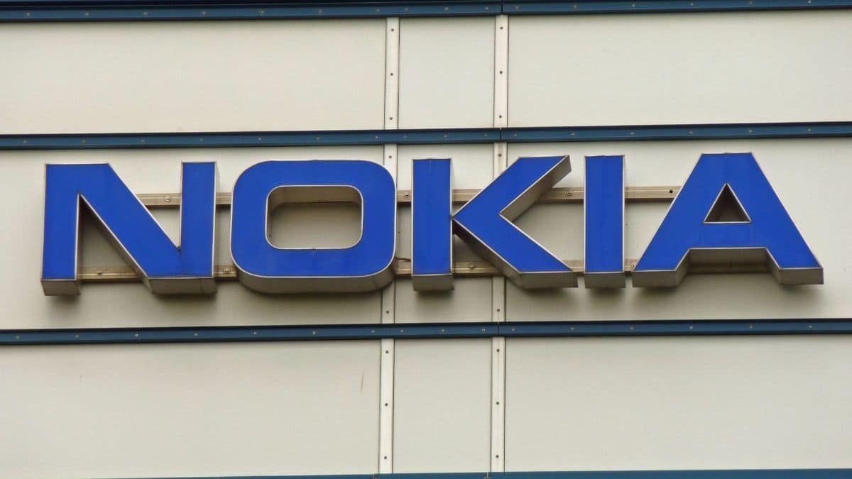 nokia akıllı telefon