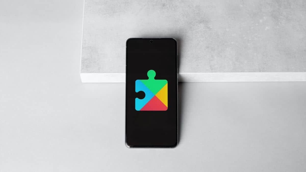 google play hizmetleri durduruldu