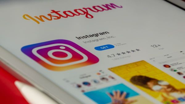Instagram Hikayelerde Bağlantı Paylaşımına İzin Verecek