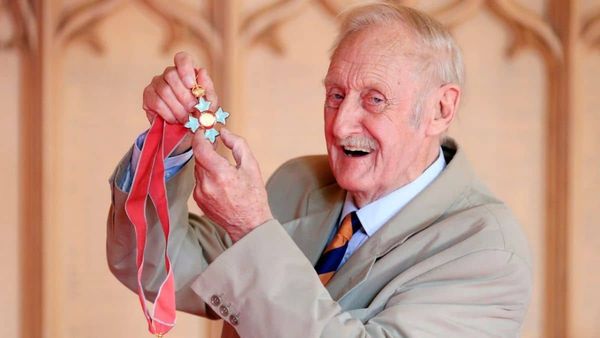 Trevor Graham Baylis kimdir