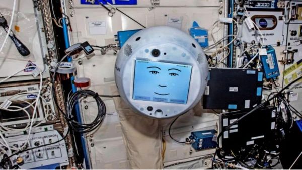 İlk bakışta CIMON