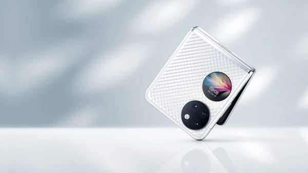 Huawei P50 Pocket Resmi Olarak Tanıtıldı!