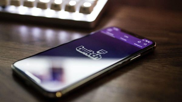 Twitch Guest Star