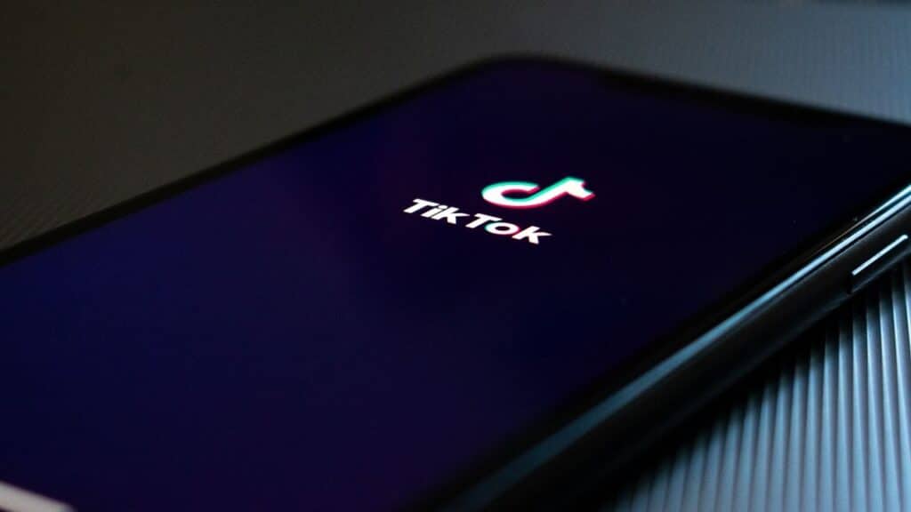 Amazon Tiktok için yasaklama çalışmasına başladı