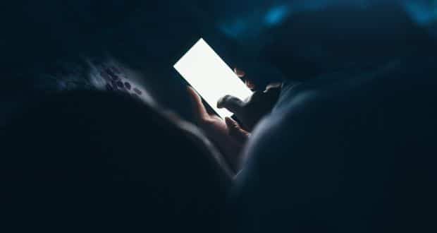 Gece Cep Telefonu Kullanımı