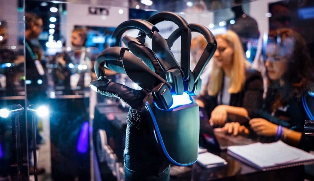 VR Eldivenin Özellikleri