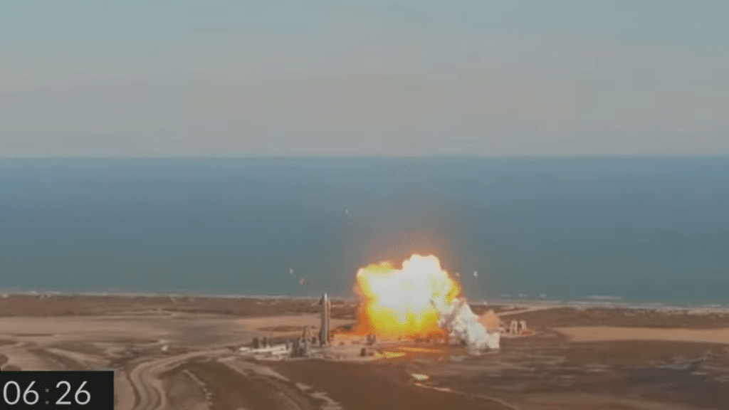 Starship-Roketi-patlama-anı