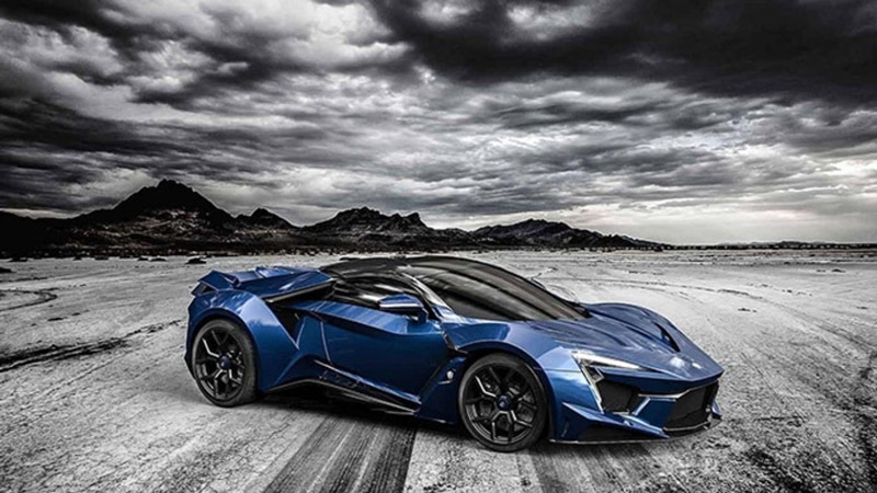 Lykan Fenyr Supersport dünyanın en hızlı arabası
