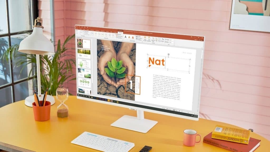 Samsung-Smart-Monitor-Yeni