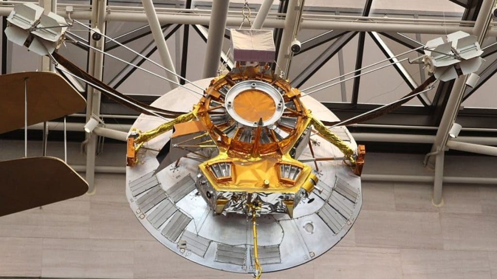 Pioneer-H-muzede Pioneer uzay programı