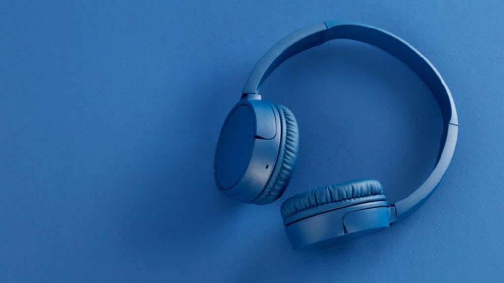 Uzun Süreli Kulaklık Kullanmanın Zararları Nelerdir