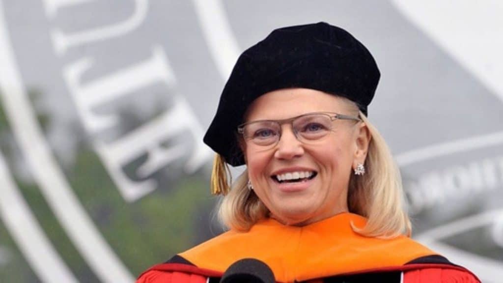 ginni rometty fahri doktora
