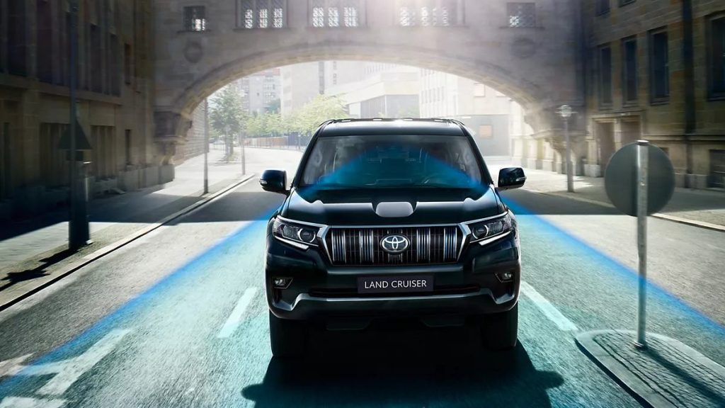 Dünyanın en sağlam arabası - Toyota Land Cruiser