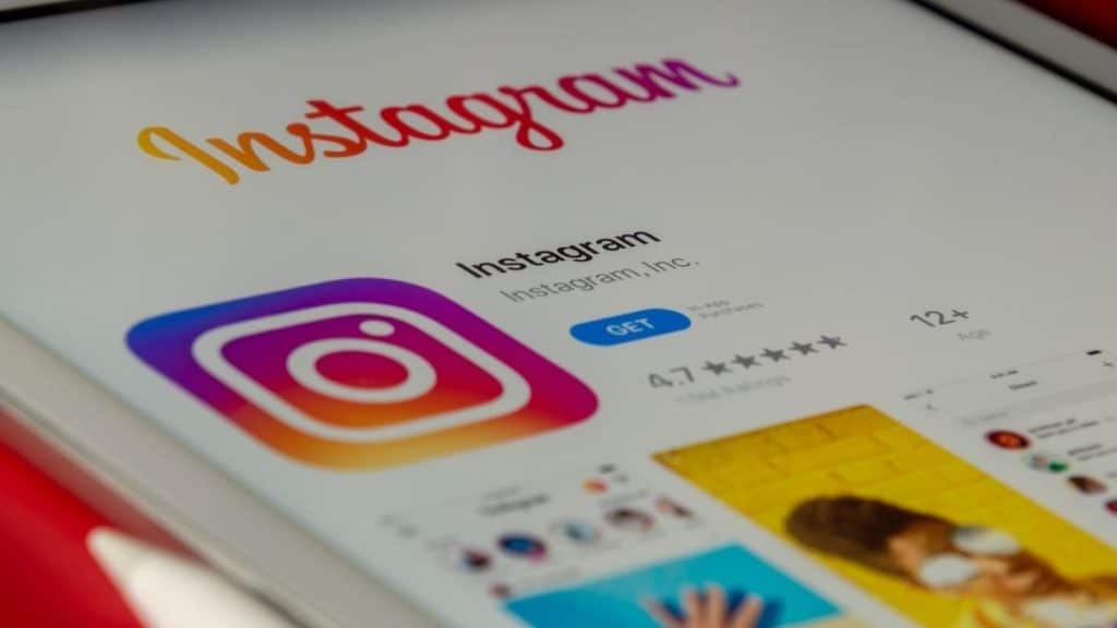 Instagram, Yaş Doğrulama için Yoti ile Birlikte Yüz Okuma Özelliği Geliştirdi