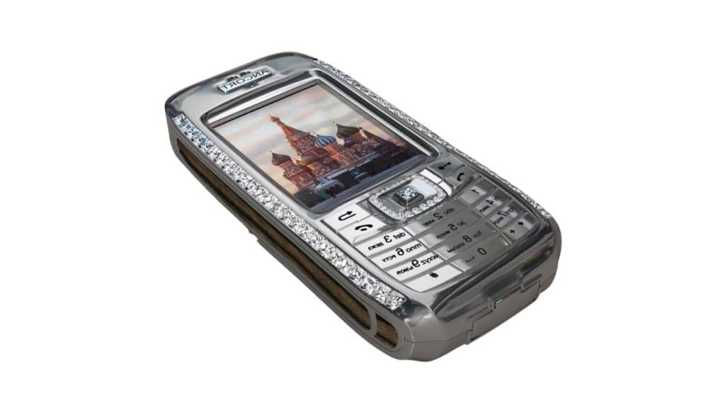 Diamond Crypto Smartphone
