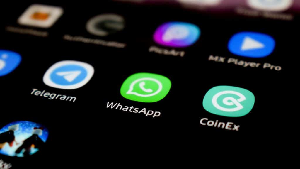 WhatsApp Kişiler Görünmüyor