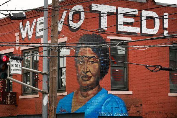 A Democratic Star Fails Upward